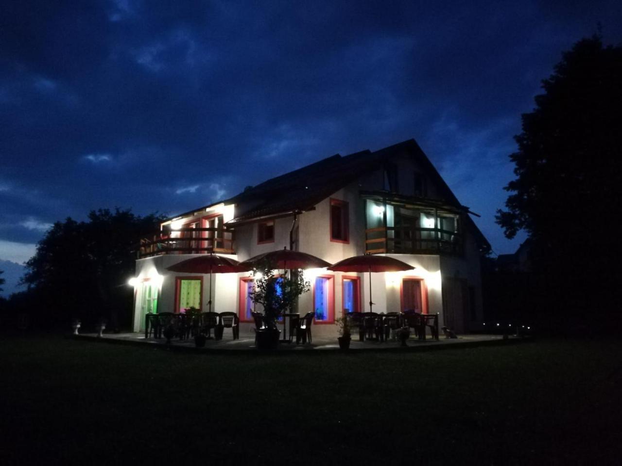 Hotel Horia Avrig Exterior foto